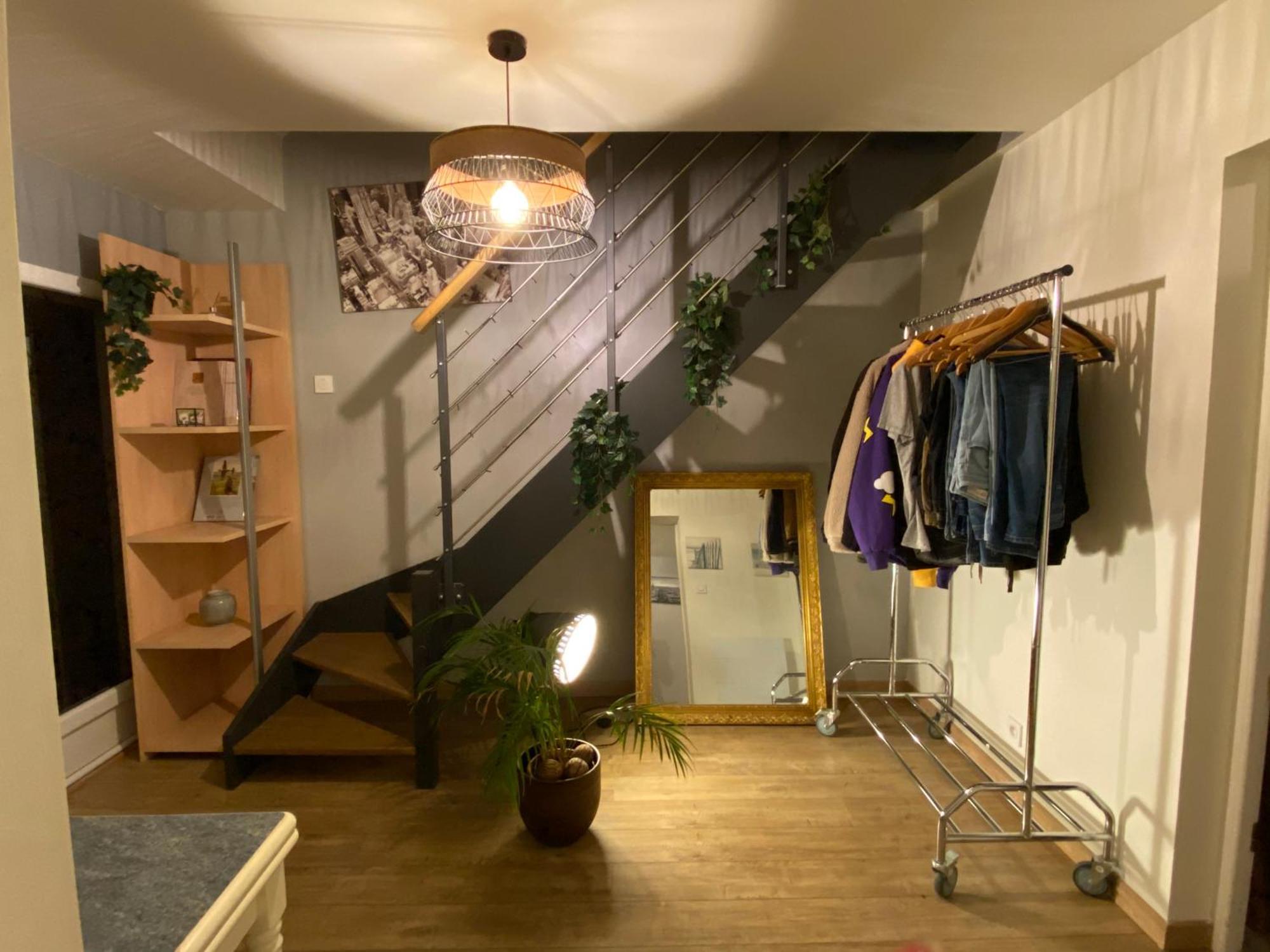 Chambre En Duplex, Entree Autonome, Sdb Privative タヴェルニー エクステリア 写真